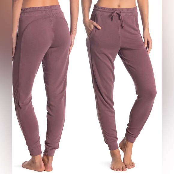 Free People|Back Into It Jogger/Army - Picture 3 of 8